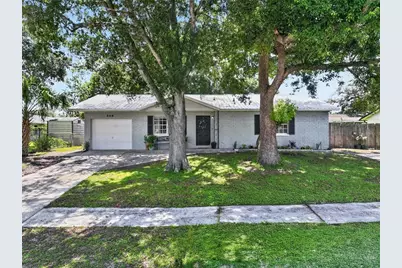 508 Cocoplum Drive, Seffner, FL 33584 - Photo 2