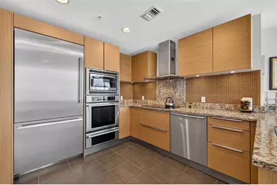 175 1st Street South Street #1106, Saint Petersburg, FL 33701 - Photo 8