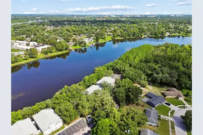 4009 Dolphin Drive, Tampa, FL 33617 - Photo 36