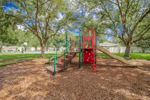 535 Scarlet Maple Ct, Plant City, FL 33563 - Photo 62