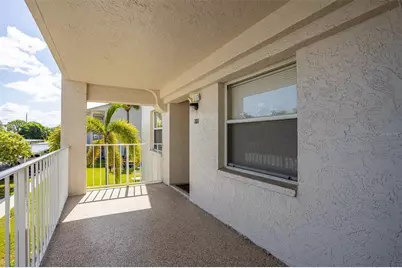 7301 29th Avenue Drive W #201, Bradenton, FL 34209 - Photo 4