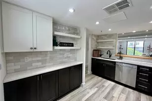 201 W Laurel St, Tampa, FL 33602 - Photo 6