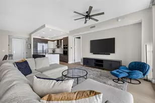 100 1st Ave N, Saint Petersburg, FL 33701 - Photo 8