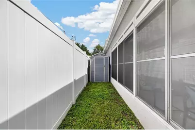 7629 Devonbridge Garden Way, Apollo Beach, FL 33572 - Photo 52