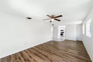 5136 68th St N, Saint Petersburg, FL 33709 - Photo 8