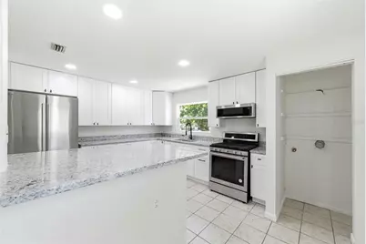 5136 68th Street N, Saint Petersburg, FL 33709 - Photo 18