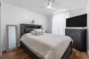9720 Fredericksburg Rd, Tampa, FL 33635 - Photo 24