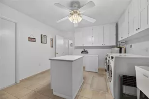 1516 New Bedford Dr, Sun City Center, FL 33573 - Photo 58