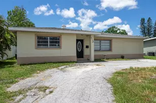 3164 66th St N, Saint Petersburg, FL 33710 - Photo 1