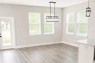 2045 27th Ave N, Saint Petersburg, FL 33713 - Photo 4