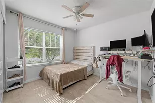 30154 Marquette Ave, Wesley Chapel, FL 33545 - Photo 18