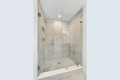 5633 Dartmouth Avenue N, Saint Petersburg, FL 33710 - Photo 46