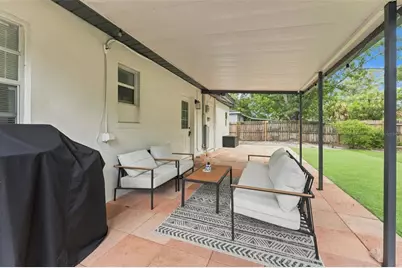 240 42nd Avenue NE, Saint Petersburg, FL 33703 - Photo 32
