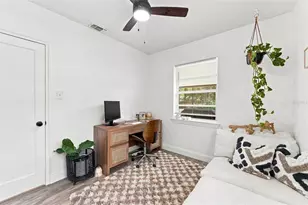 240 42nd Ave NE, Saint Petersburg, FL 33703 - Photo 26