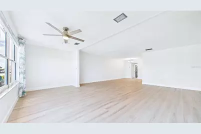 6025 Shore Boulevard S #111, Gulfport, FL 33707 - Photo 16