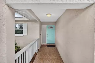 12499 82nd Terrace, Seminole, FL 33772 - Photo 2