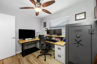 2034 58th Ln N, Clearwater, FL 33760 - Photo 54