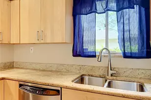 4375 Shadow Crest Pl, Orlando, FL 32811 - Photo 14
