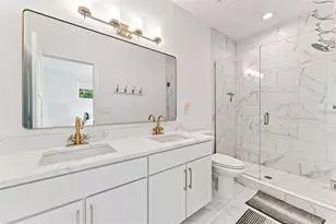 116 26th St N, Saint Petersburg, FL 33713 - Photo 24