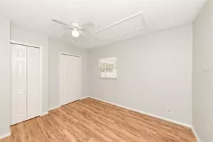 1215 39th St W, Bradenton, FL 34205 - Photo 10