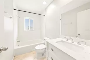1215 39th St W, Bradenton, FL 34205 - Photo 12
