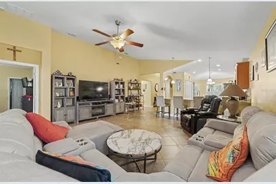 14219 Stockwell Lane, Ruskin, FL 33573 - Photo 8