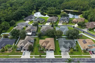 1430 Beaconsfield Drive, Wesley Chapel, FL 33543 - Photo 28