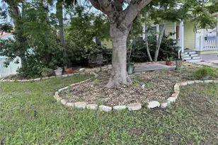 3008 Dupont St S, Gulfport, FL 33707 - Photo 1