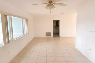 4957 62nd St N, Kenneth City, FL 33709 - Photo 4