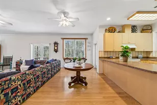 21835 Valhalla Way, Dade City, FL 33523 - Photo 10
