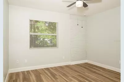 3816 Melgert Lane, Sarasota, FL 34235 - Photo 8