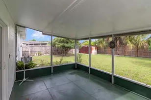 7713 W Powhatan Ave, Tampa, FL 33615 - Photo 24