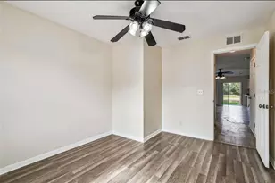 2520 Colony Reed Ln, Clearwater, FL 33763 - Photo 10