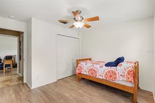 1102 Vinetree Dr, Brandon, FL 33510 - Photo 20