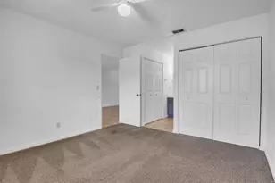 39132 Co Rd 54, Zephyrhills, FL 33542 - Photo 12