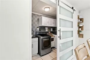 9020 Auburn Way, Tampa, FL 33615 - Photo 40
