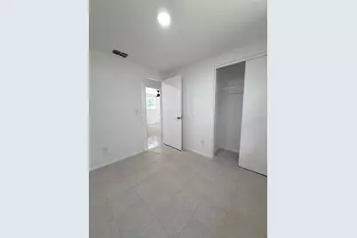 8719 River Forest Circle, Tampa, FL 33604 - Photo 18