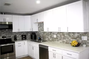 3620 N 56th St, Tampa, FL 33619 - Photo 2