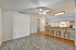 510 Cloverleaf Dr, Lithia, FL 33547 - Photo 26