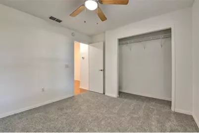 510 Cloverleaf Drive, Lithia, FL 33547 - Photo 12