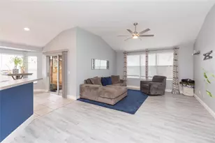 11706 Pure Pebble Dr, Riverview, FL 33569 - Photo 12