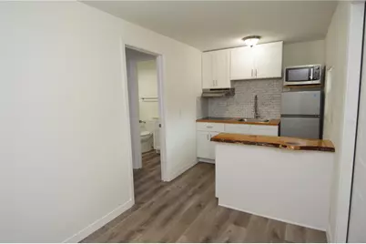 10934 N Boulevard, Tampa, FL 33612 - Photo 14