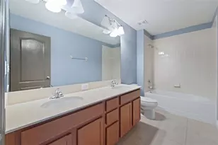 11006 Tahiti Isle Ln, Tampa, FL 33647 - Photo 30