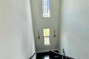 919 Arlington Ave N, Saint Petersburg, FL 33705 - Photo 14