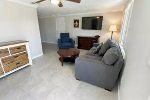 4033 Newcastle Dr, New Port Richey, FL 34652 - Photo 2