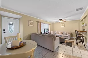 1409 Alpine Rd, Clearwater, FL 33755 - Photo 4