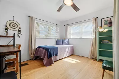 560 62nd Avenue S, Saint Petersburg, FL 33705 - Photo 20