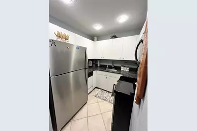 880 Mandalay Avenue #N111, Clearwater Beach, FL 33767 - Photo 14