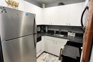 880 Mandalay Ave, Clearwater Beach, FL 33767 - Photo 14