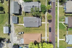 1140 10th Ave S, Saint Petersburg, FL 33705 - Photo 48
